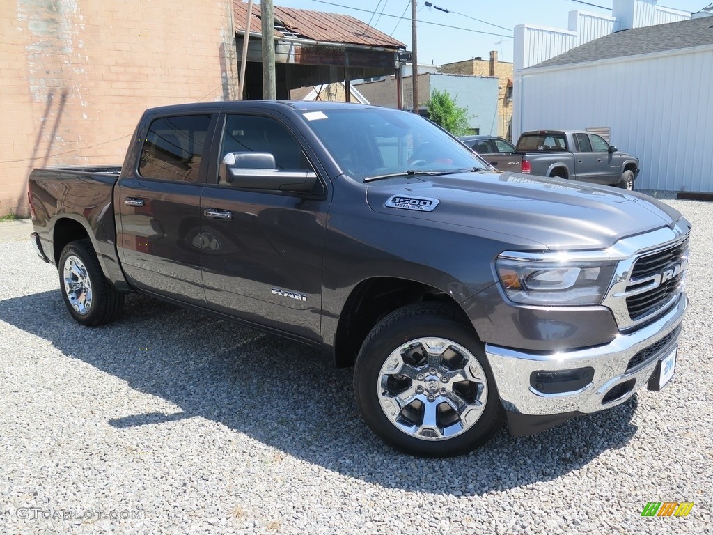 2019 1500 Big Horn Crew Cab 4x4 - Granite Crystal Metallic / Black photo #4