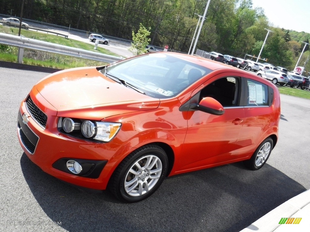 2012 Sonic LT Hatch - Inferno Orange Metallic / Jet Black/Dark Titanium photo #5