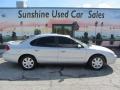 2005 Silver Frost Metallic Ford Taurus SEL  photo #2