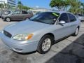 2005 Silver Frost Metallic Ford Taurus SEL  photo #3