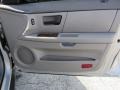 2005 Silver Frost Metallic Ford Taurus SEL  photo #16
