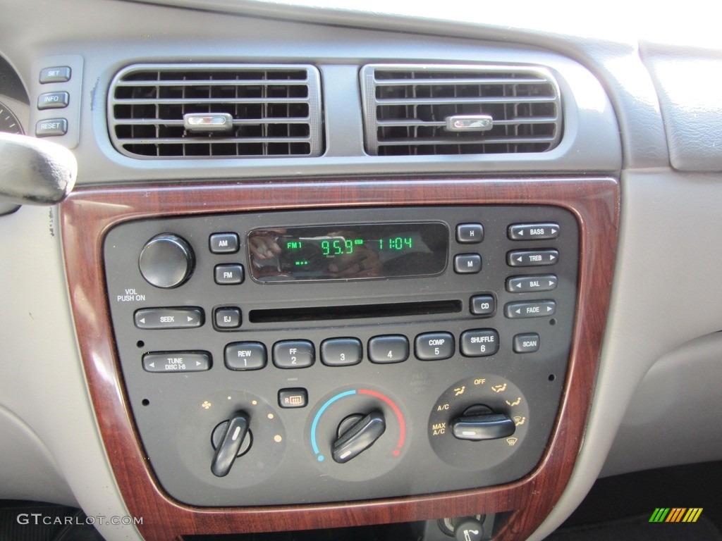 2005 Taurus SEL - Silver Frost Metallic / Medium/Dark Flint photo #21