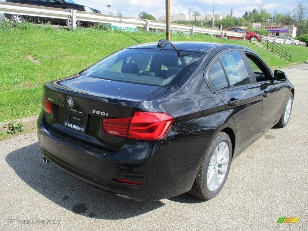 2018 3 Series 320i xDrive Sedan - Jet Black / Black photo #3