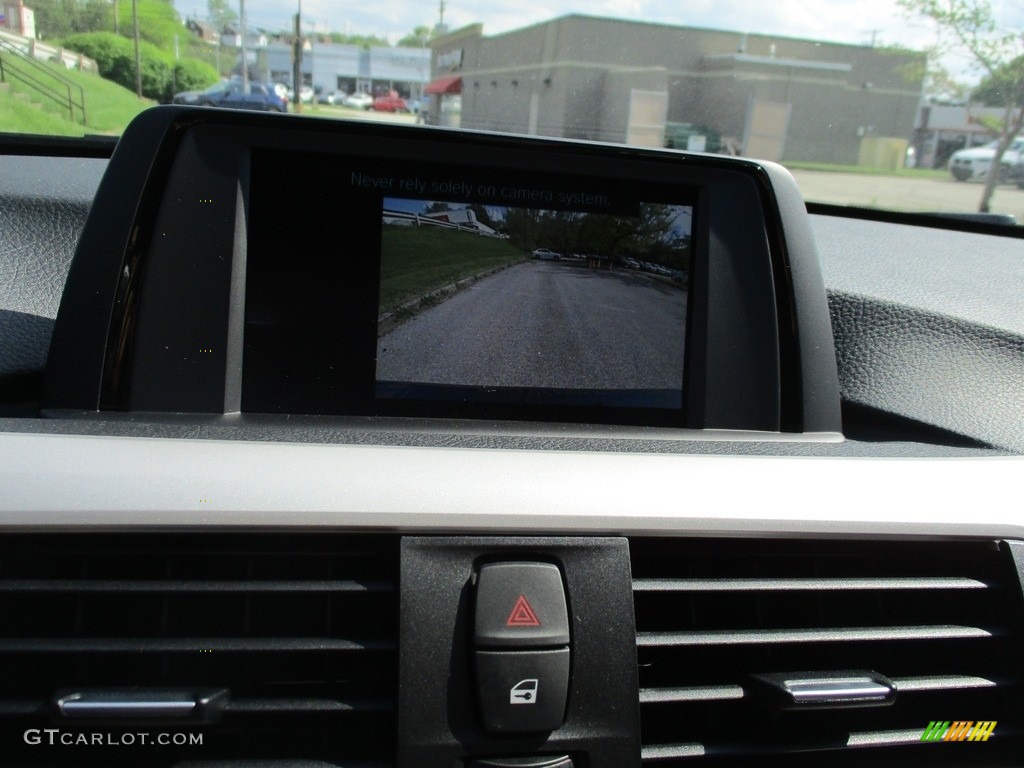 2018 3 Series 320i xDrive Sedan - Jet Black / Black photo #19