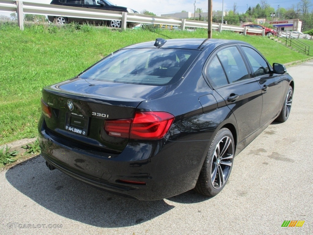 2018 3 Series 330i xDrive Sedan - Jet Black / Black photo #3