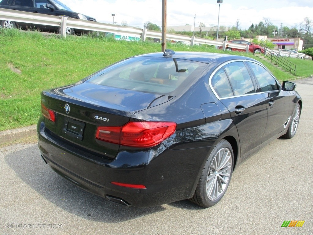 2018 5 Series 540i xDrive Sedan - Black Sapphire Metallic / Cognac photo #3