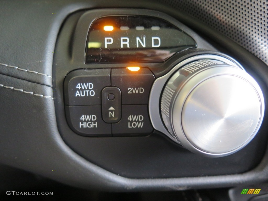 2019 1500 Limited Crew Cab 4x4 - Delmonico Red Pearl / Black photo #38