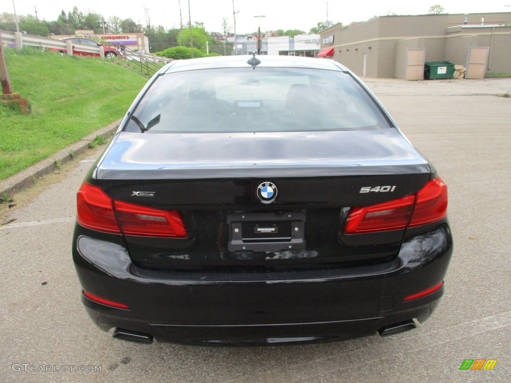 2018 5 Series 540i xDrive Sedan - Black Sapphire Metallic / Black photo #4