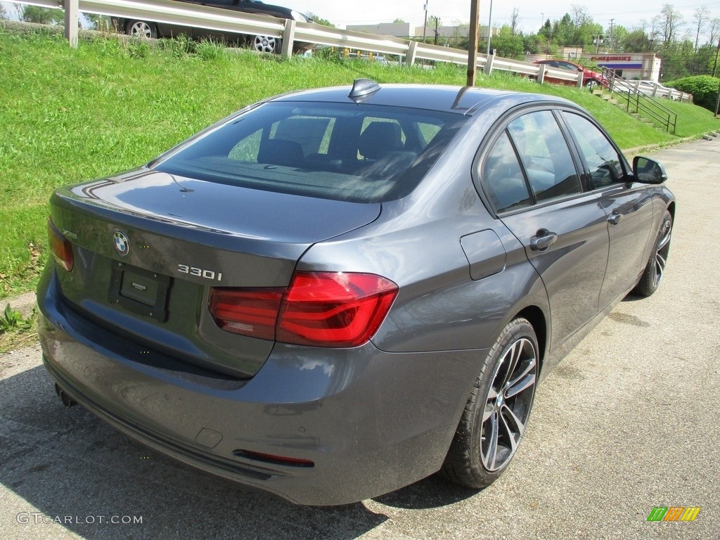 2018 3 Series 330i xDrive Sedan - Mineral Grey Metallic / Black photo #3