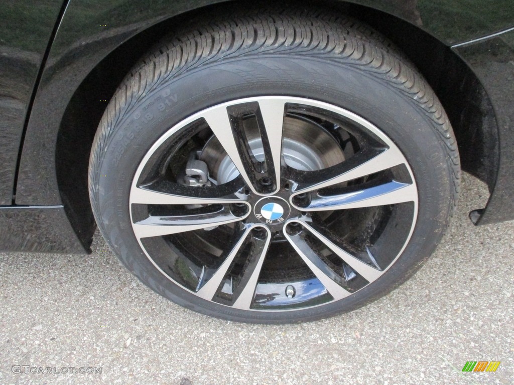 2018 3 Series 330i xDrive Sedan - Jet Black / Black photo #6