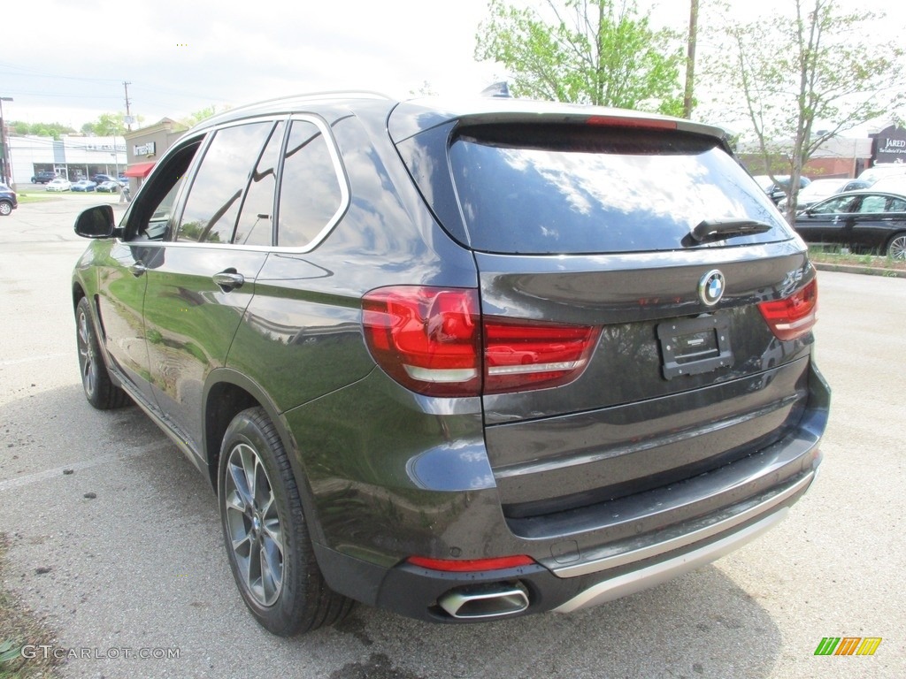 2018 X5 xDrive35i - Dark Graphite Metallic / Black photo #5
