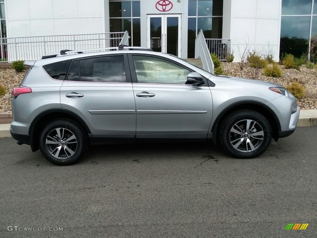 Silver Sky Metallic 2018 Toyota RAV4 XLE Exterior Photo #127125319
