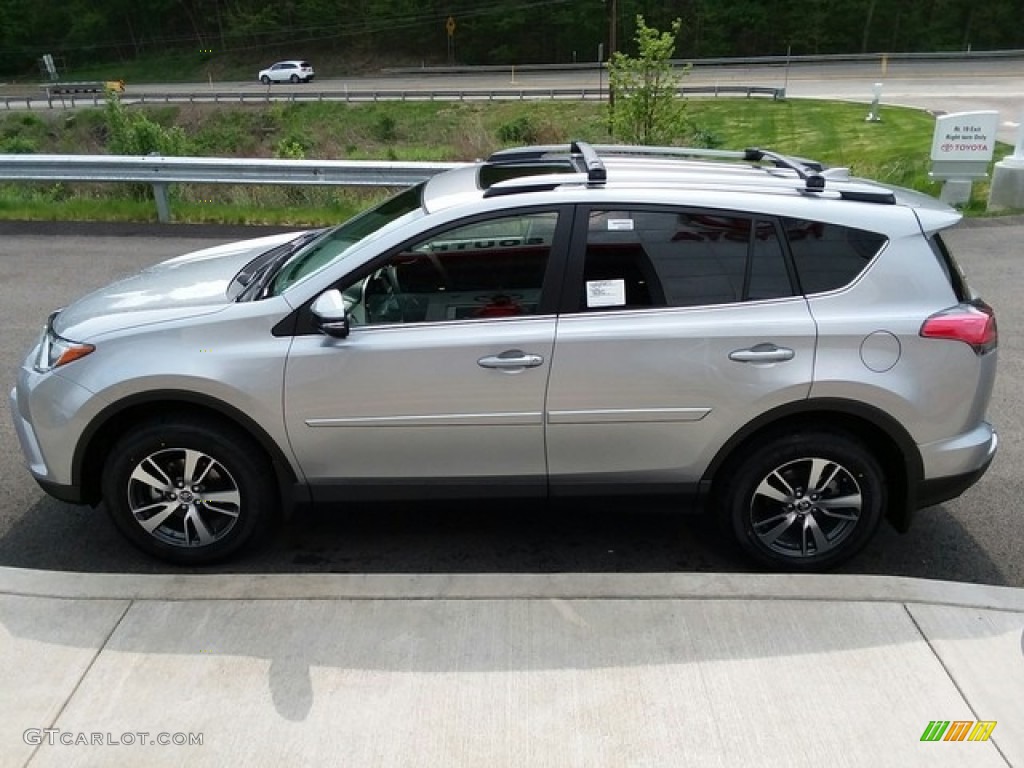 Silver Sky Metallic 2018 Toyota RAV4 XLE Exterior Photo #127125364