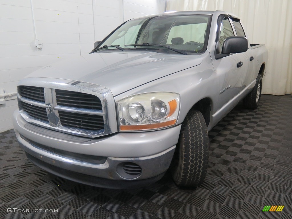 2006 Ram 1500 SLT Quad Cab - Bright Silver Metallic / Medium Slate Gray photo #5