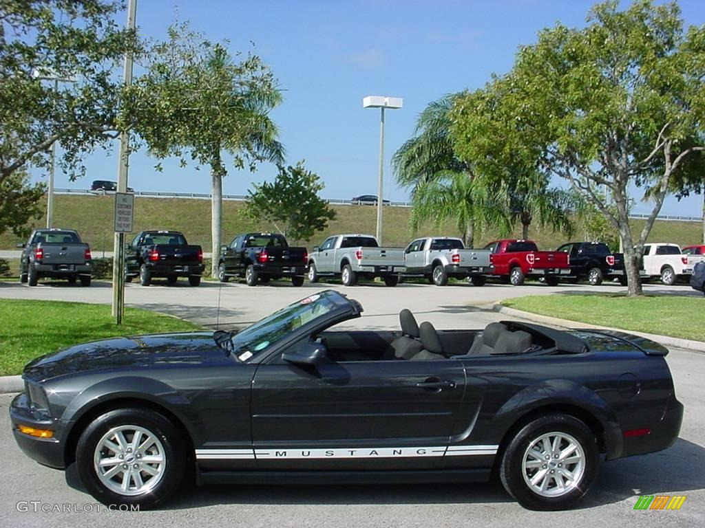 2008 Mustang V6 Deluxe Convertible - Alloy Metallic / Dark Charcoal photo #6