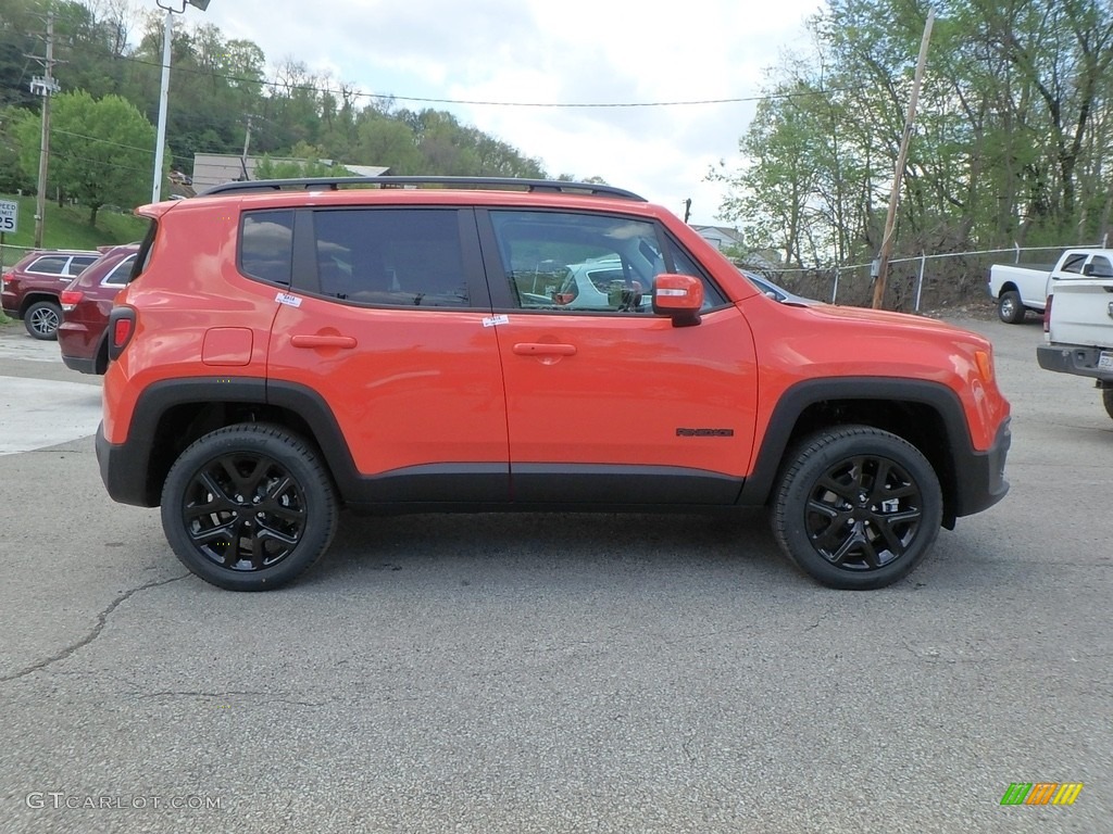 2018 Renegade Latitude 4x4 - Omaha Orange / Black photo #6