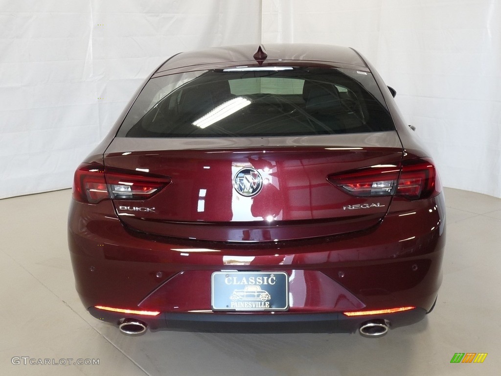 2018 Regal Sportback Preferred - Rioja Red Metallic / Ebony photo #3