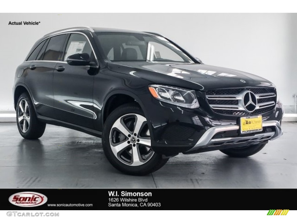 Black Mercedes-Benz GLC