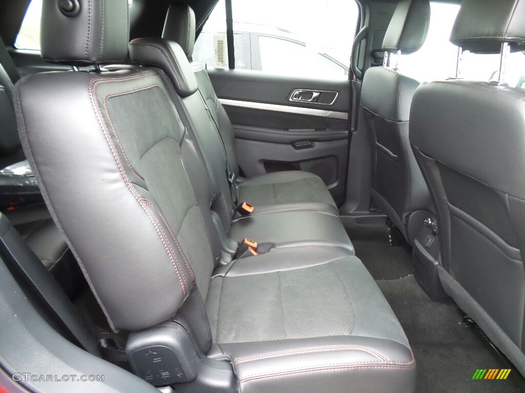 2018 Explorer XLT 4WD - Ruby Red / Ebony Black photo #6