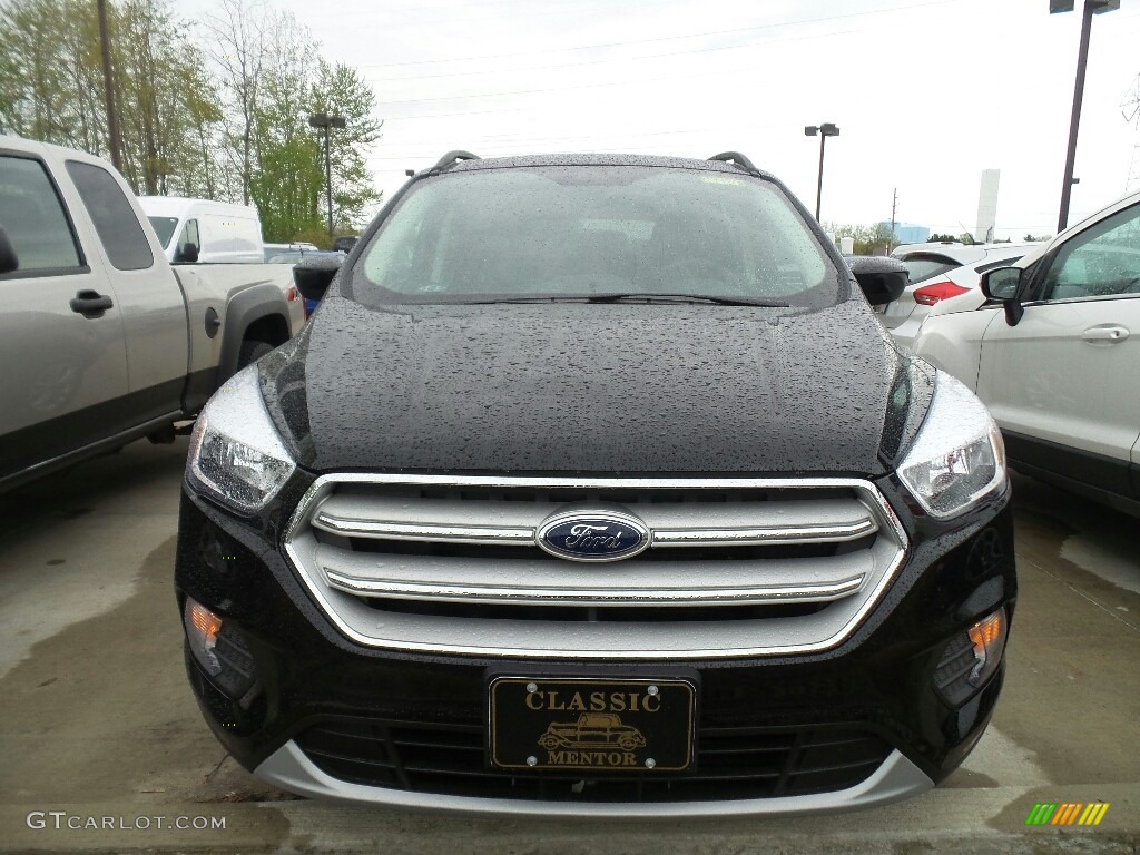 2018 Escape SE 4WD - Oxford White / Charcoal Black photo #2