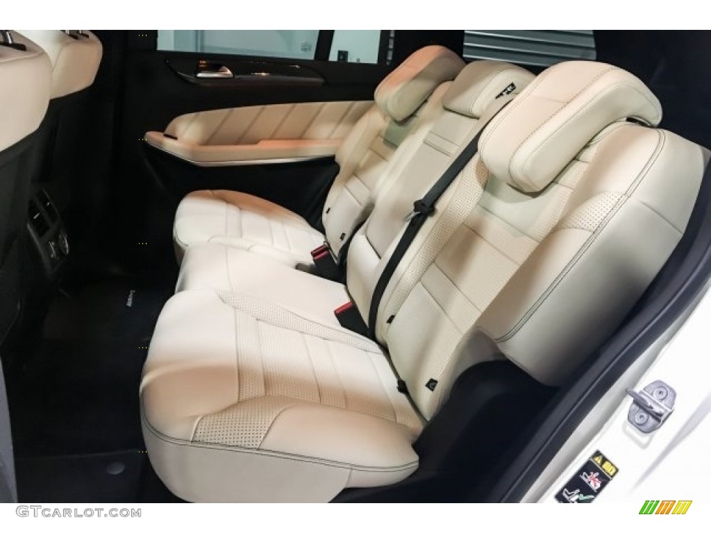 Porcelain/Black Interior 2018 Mercedes-Benz GLS 63 AMG 4Matic Photo #127138514