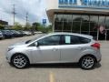 2015 Ingot Silver Metallic Ford Focus SE Hatchback  photo #2