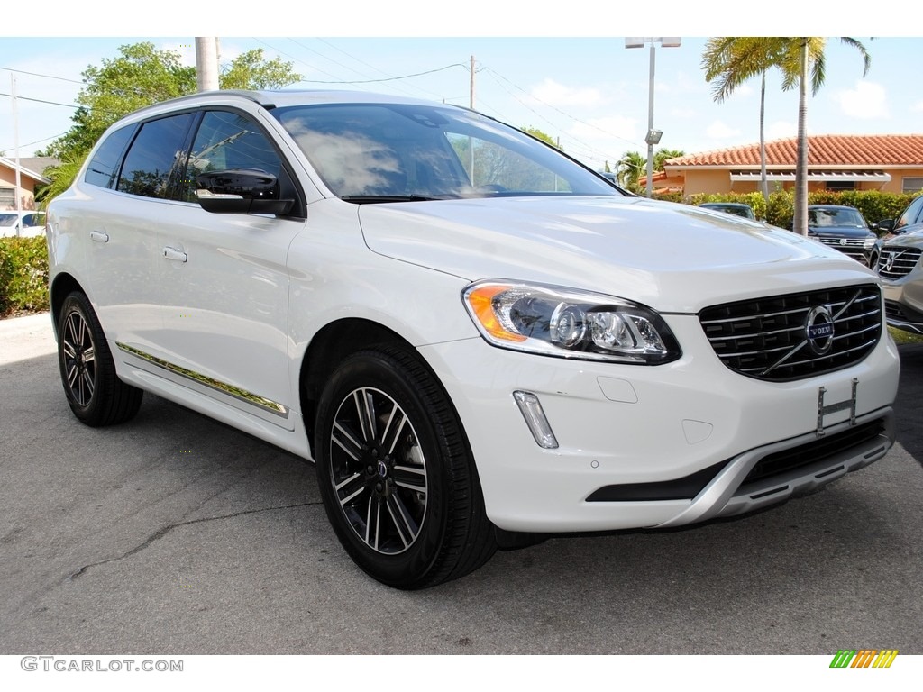 Ice White 2017 Volvo XC60 T5 Dynamic Exterior Photo #127145648