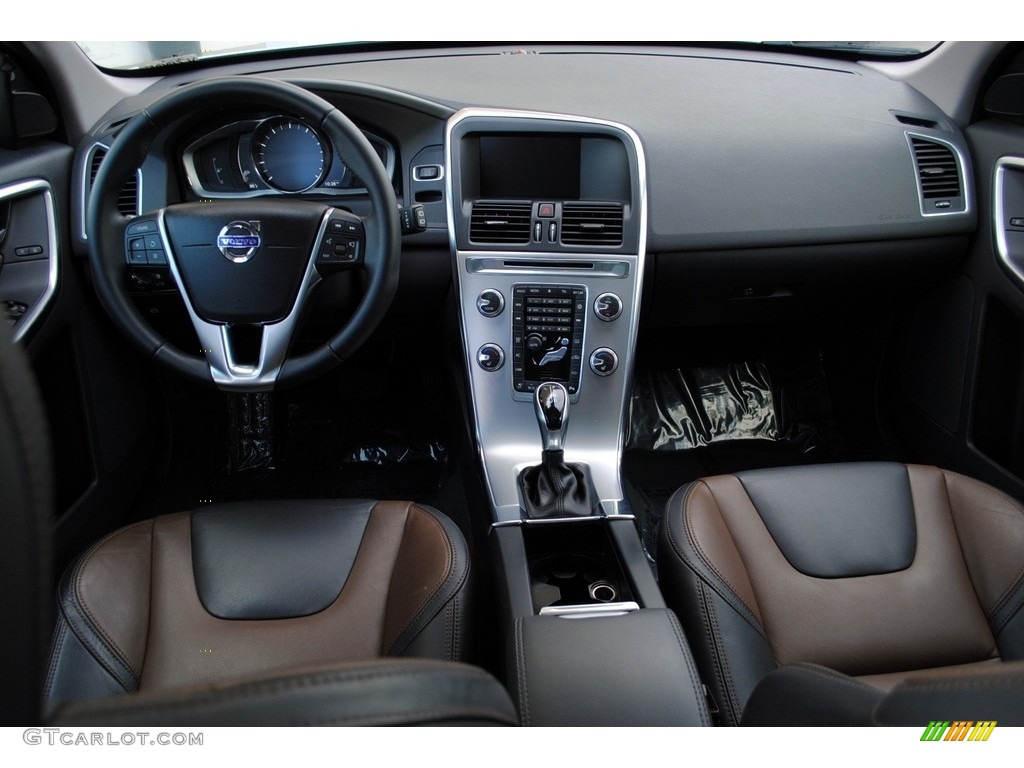 Hazel Brown/Off Black Interior 2017 Volvo XC60 T5 Dynamic Photo #127145885