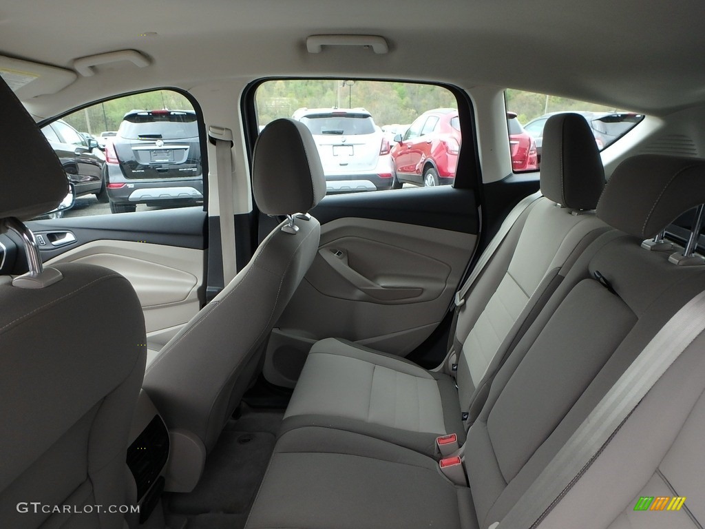 2013 C-Max Hybrid SE - White Platinum / Medium Light Stone photo #16