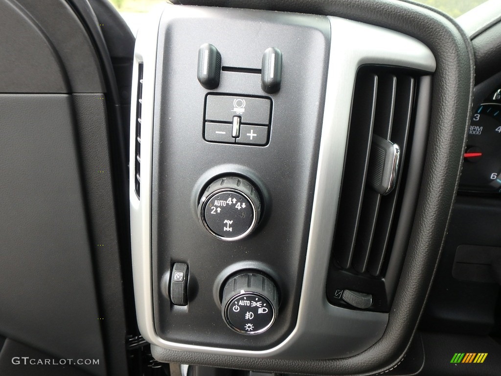 2018 GMC Sierra 1500 SLE Regular Cab 4WD Controls Photo #127147322