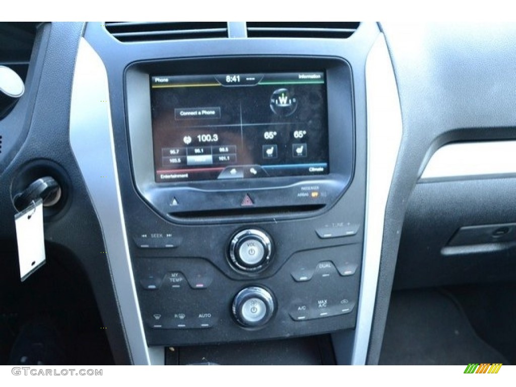 2011 Explorer XLT 4WD - Sterling Grey Metallic / Charcoal Black photo #11