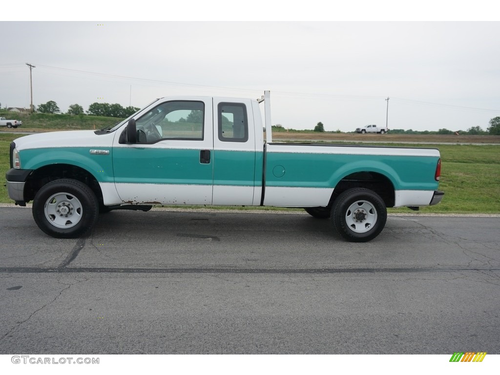 2007 F250 Super Duty XL SuperCab 4x4 - Oxford White Clearcoat / Medium Flint photo #27