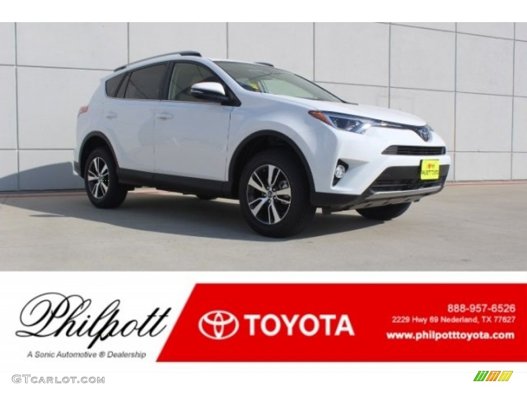 2018 RAV4 XLE - Super White / Nutmeg photo #1