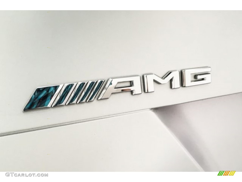 2017 Mercedes-Benz CLA 45 AMG 4Matic Coupe Marks and Logos Photos