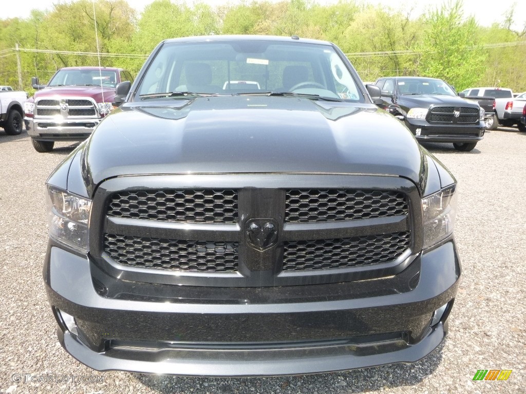 2018 1500 Express Regular Cab 4x4 - Brilliant Black Crystal Pearl / Black/Diesel Gray photo #8