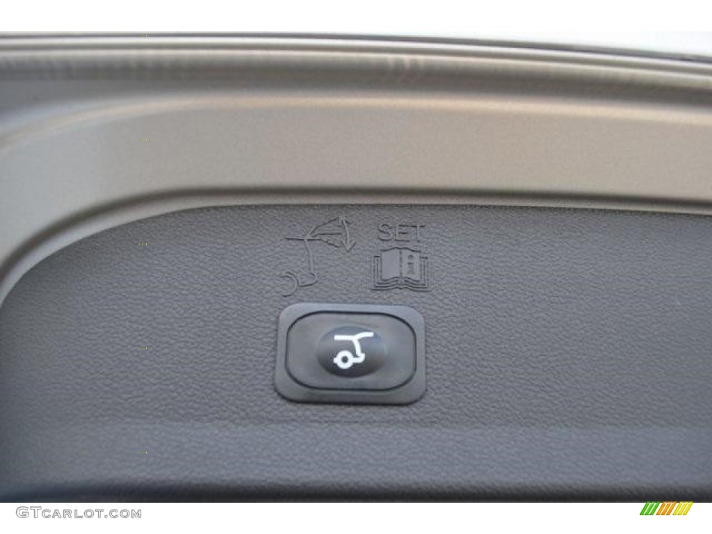 2018 Escape SEL - White Gold / Medium Light Stone photo #11