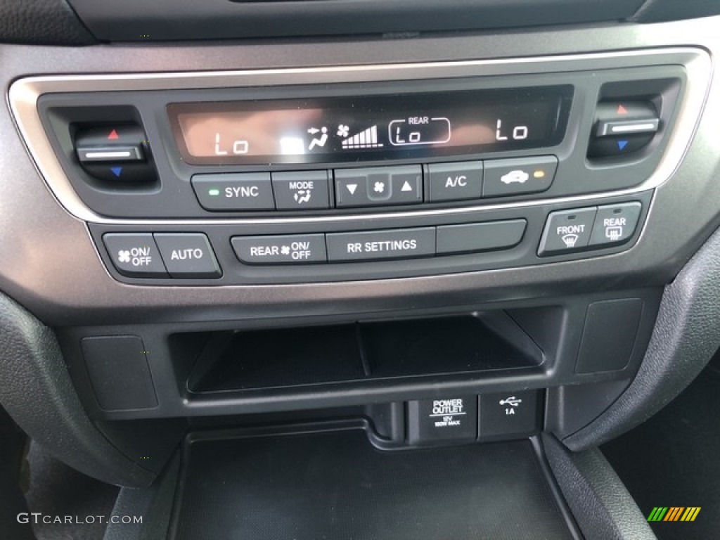 2019 Honda Ridgeline Sport AWD Controls Photo #127181247