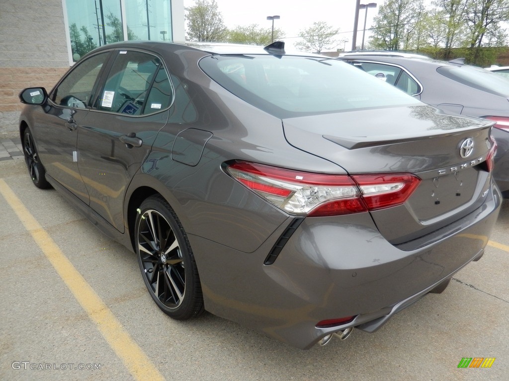2018 Camry XSE V6 - Predawn Gray Mica / Black photo #2