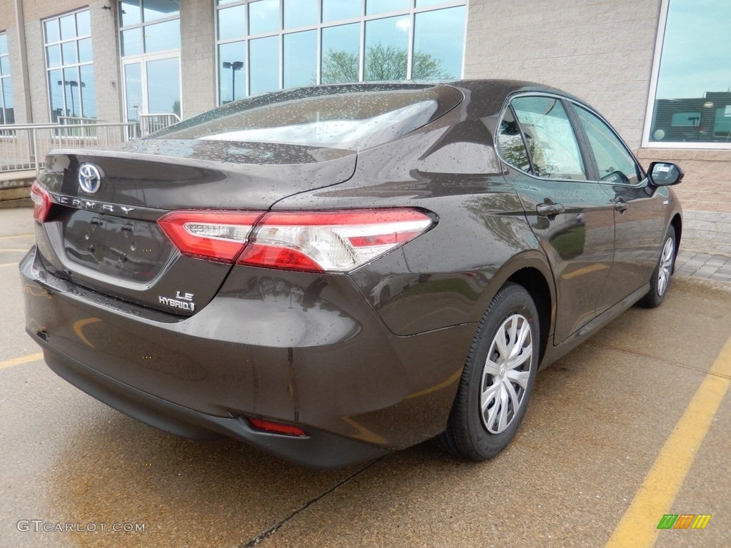 2018 Camry Hybrid LE - Brownstone / Black photo #2