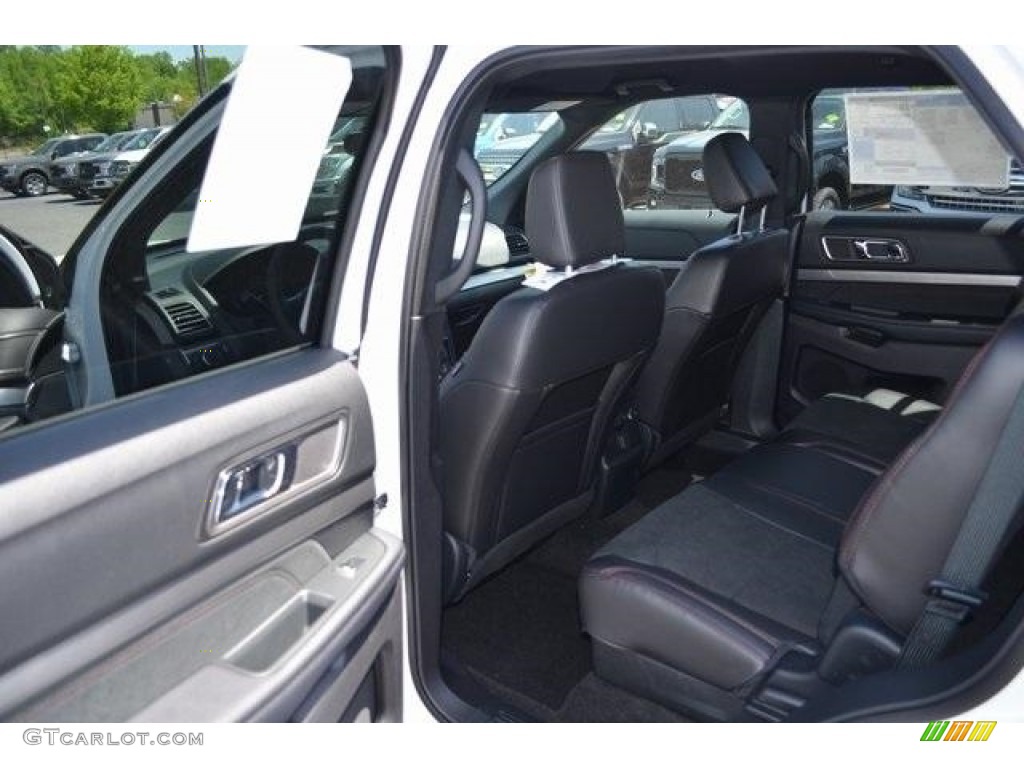 2018 Explorer XLT - Oxford White / Ebony Black photo #8
