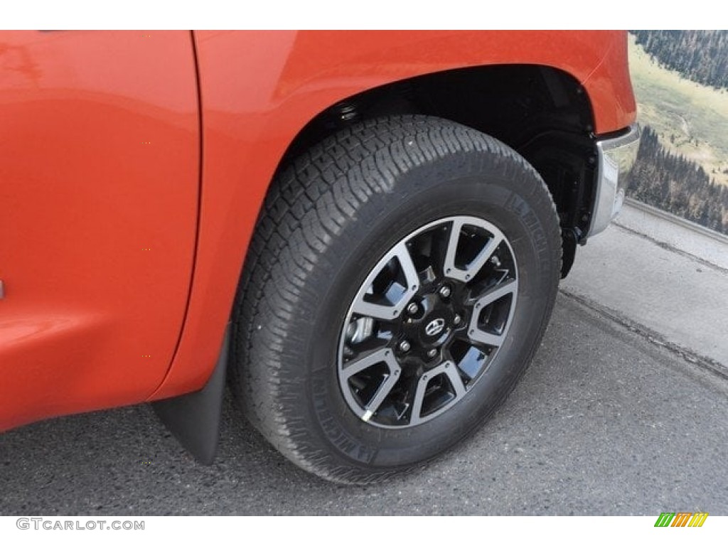 2018 Tundra SR5 CrewMax 4x4 - Inferno Orange / Black photo #31