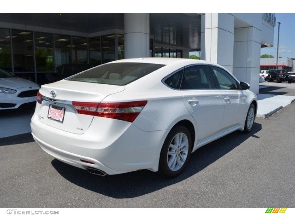 2015 Avalon Limited - Blizzard Pearl / Light Gray photo #3