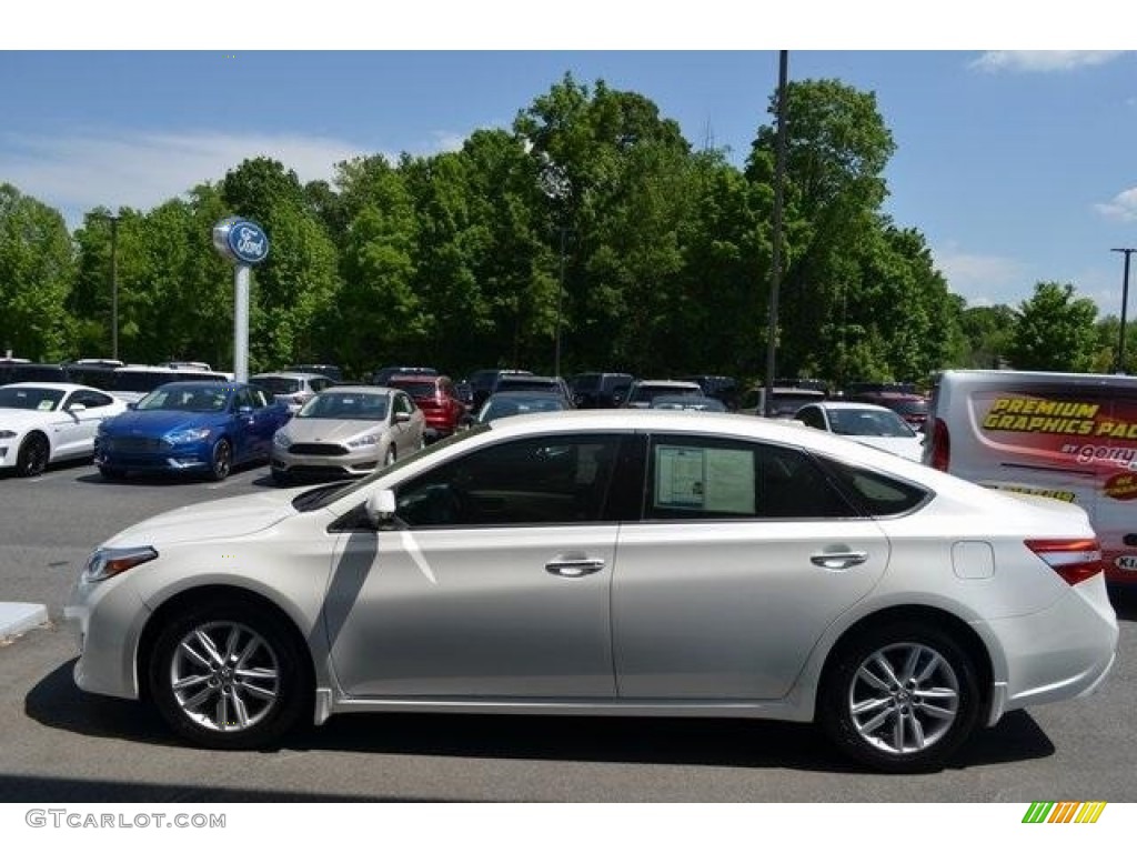 2015 Avalon Limited - Blizzard Pearl / Light Gray photo #5