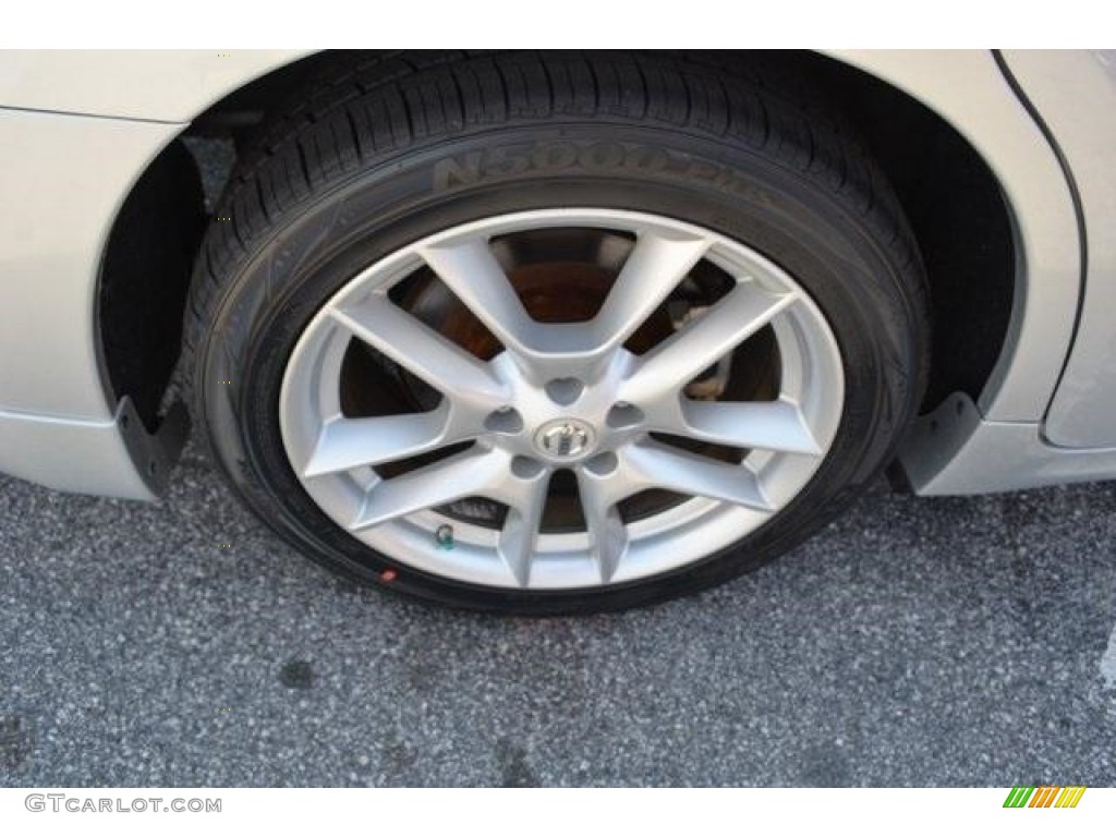 2010 Maxima 3.5 S - Radiant Silver / Charcoal photo #16