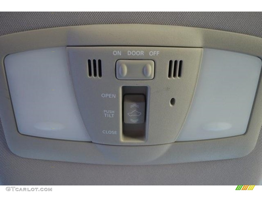 2010 Maxima 3.5 S - Radiant Silver / Charcoal photo #26