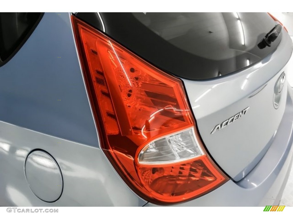 2012 Accent GS 5 Door - Clearwater Blue / Gray photo #29