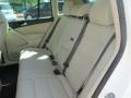 Candy White - Tiguan SE Photo No. 9