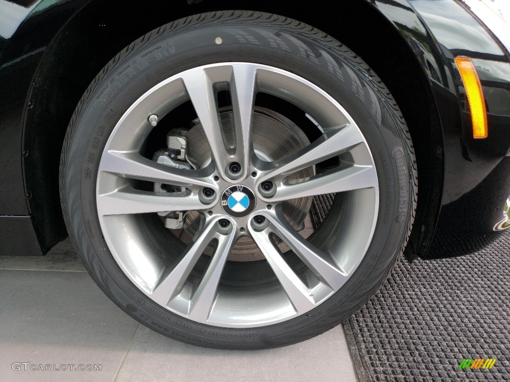 2018 3 Series 330i xDrive Sedan - Jet Black / Black photo #5