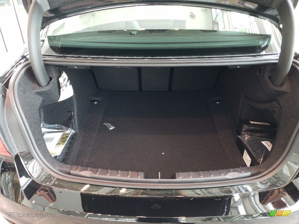 2018 3 Series 330i xDrive Sedan - Jet Black / Black photo #8