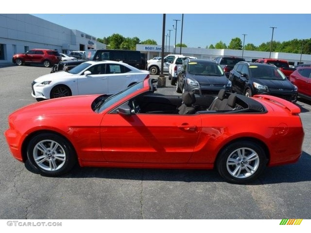 2013 Mustang V6 Premium Convertible - Race Red / Charcoal Black photo #8